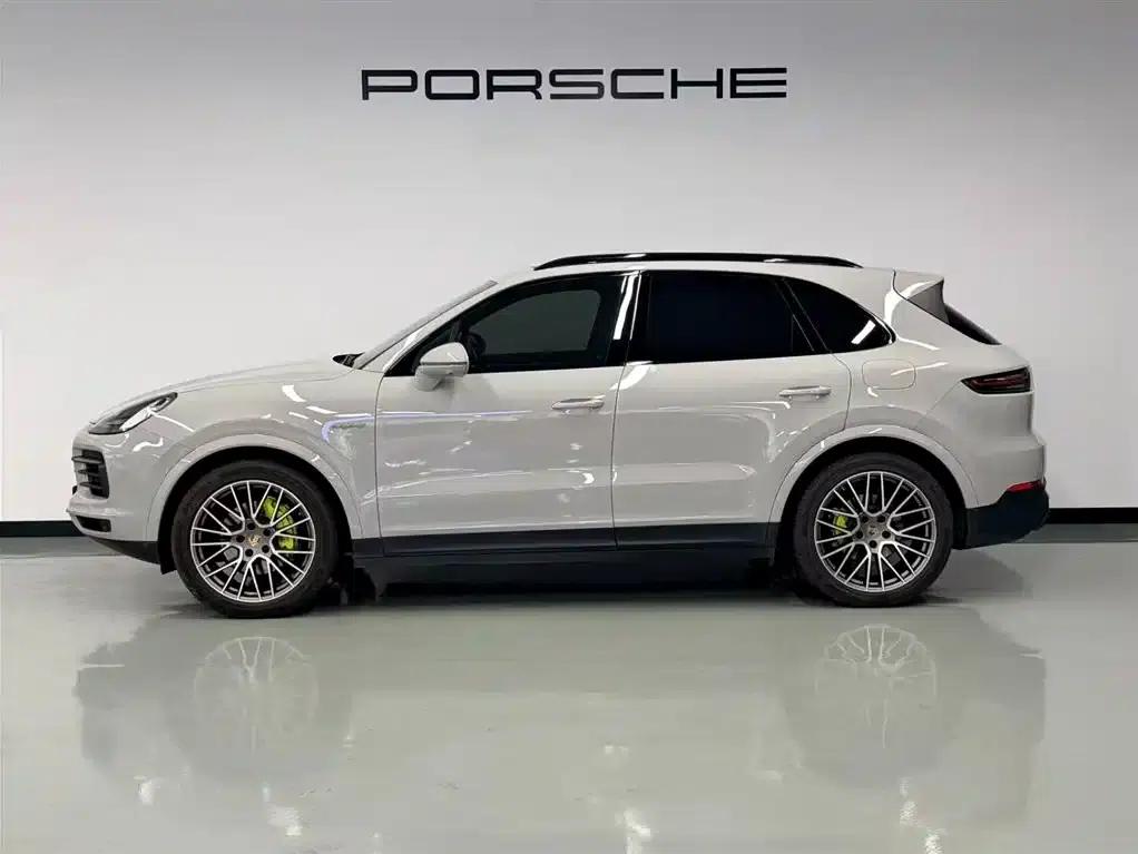 2021 Cayenne E-Hybrid 2.0T — миниатюра 7