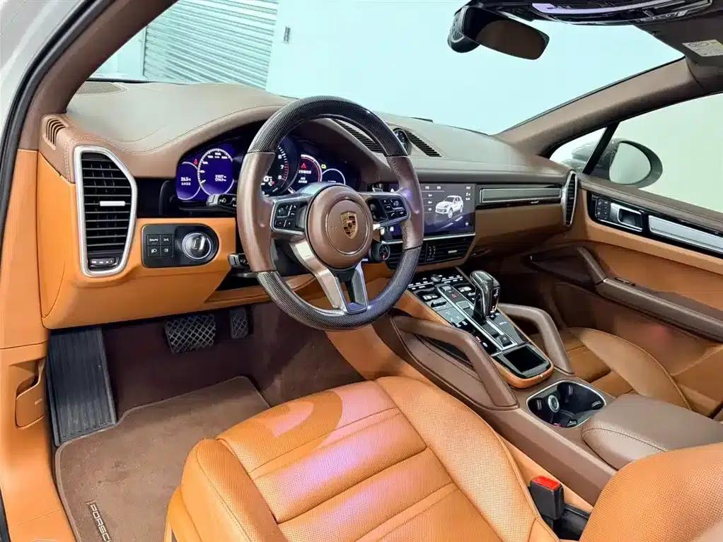2021 Cayenne E-Hybrid 2.0T — миниатюра 10
