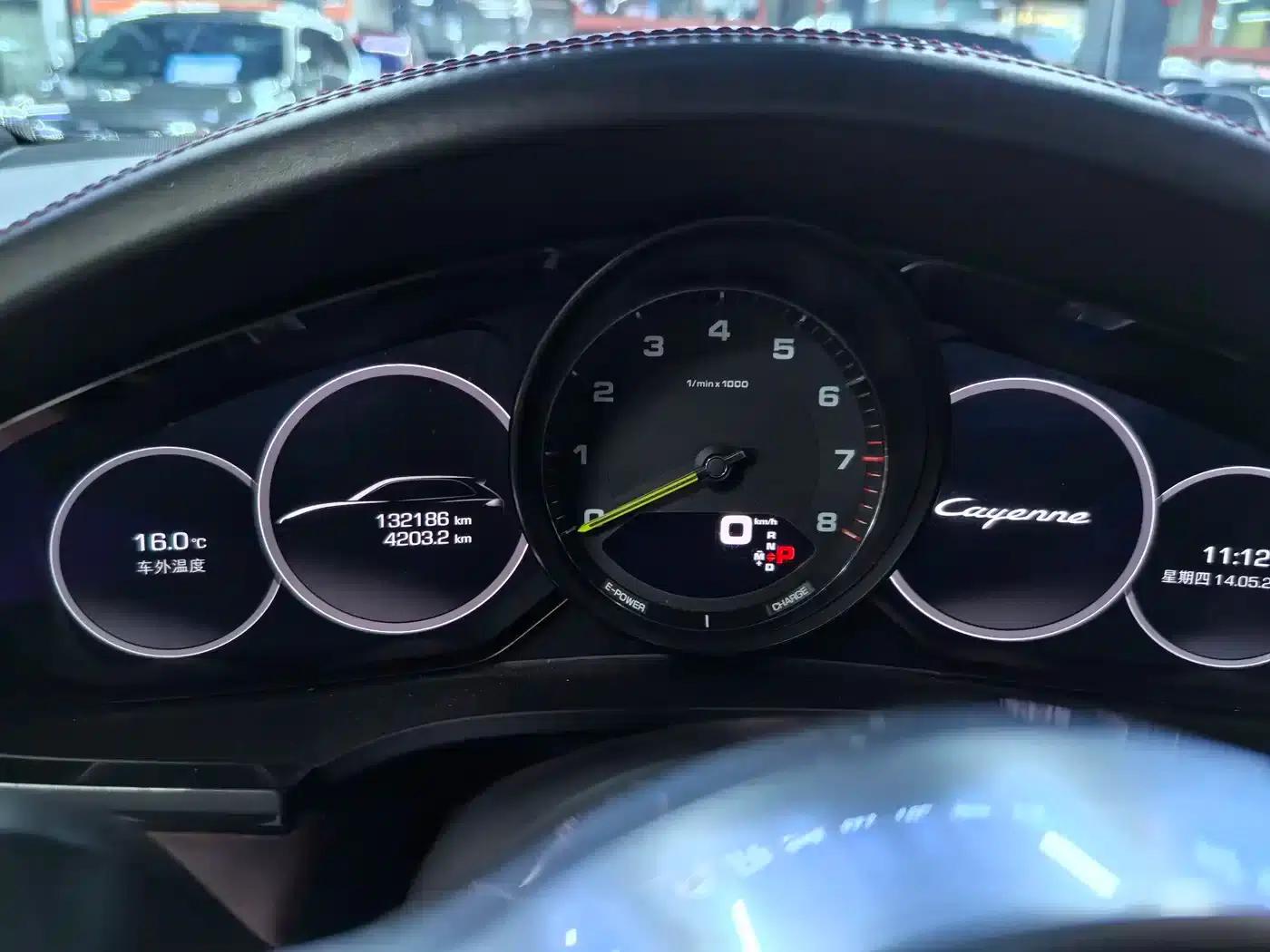 2019 Cayenne E-Hybrid 2.0T — миниатюра 11