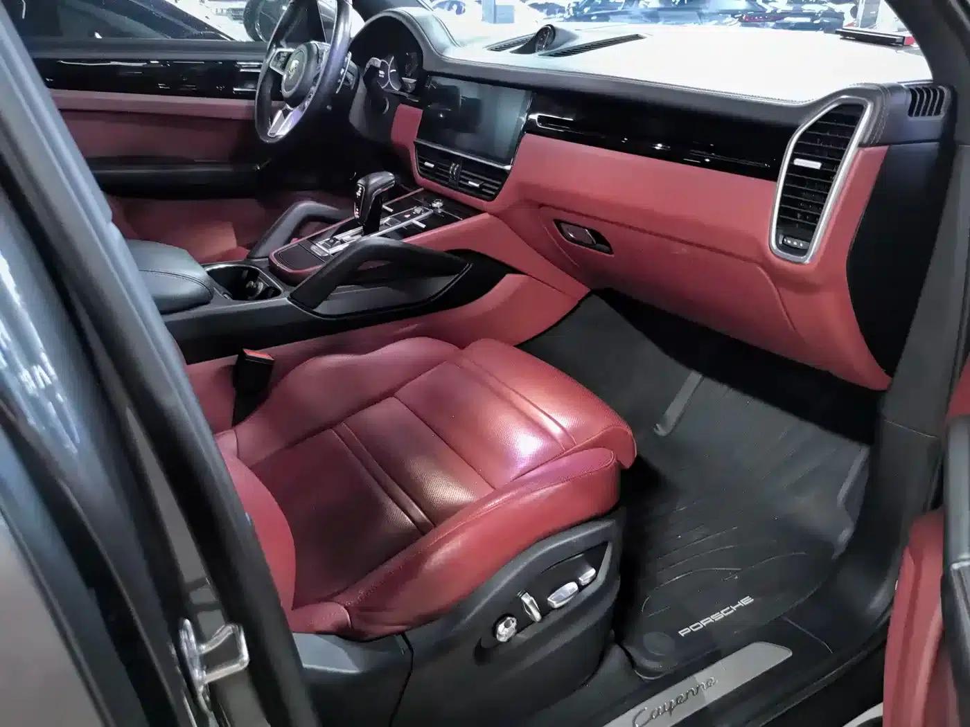 2019 Cayenne E-Hybrid 2.0T — миниатюра 12