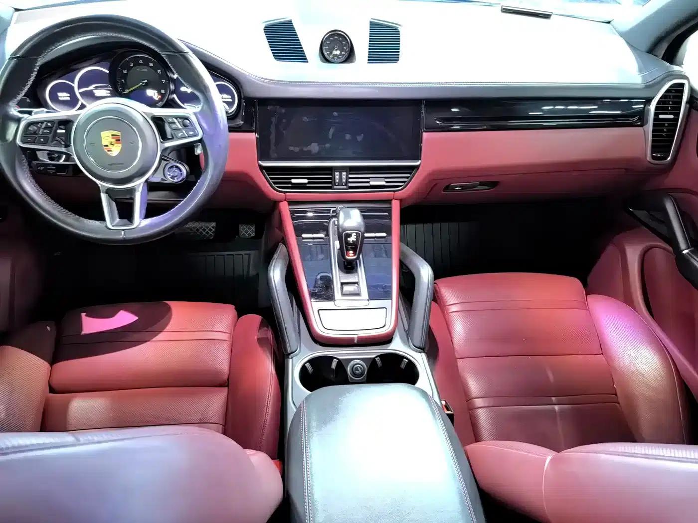2019 Cayenne E-Hybrid 2.0T — миниатюра 8