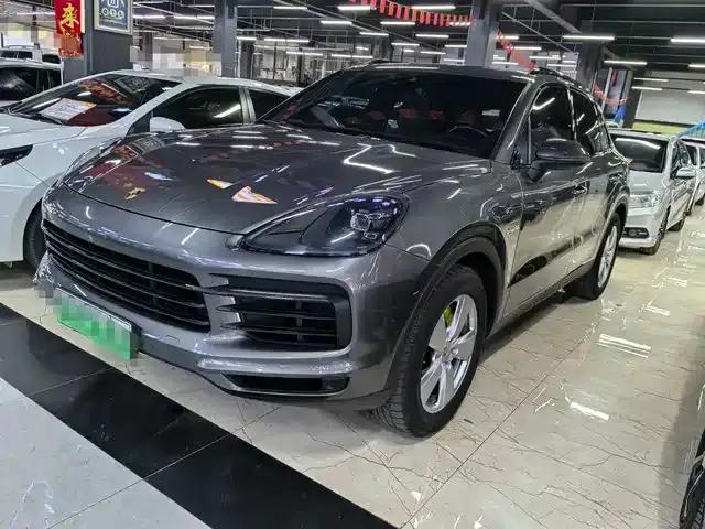 2019 Cayenne E-Hybrid 2.0T