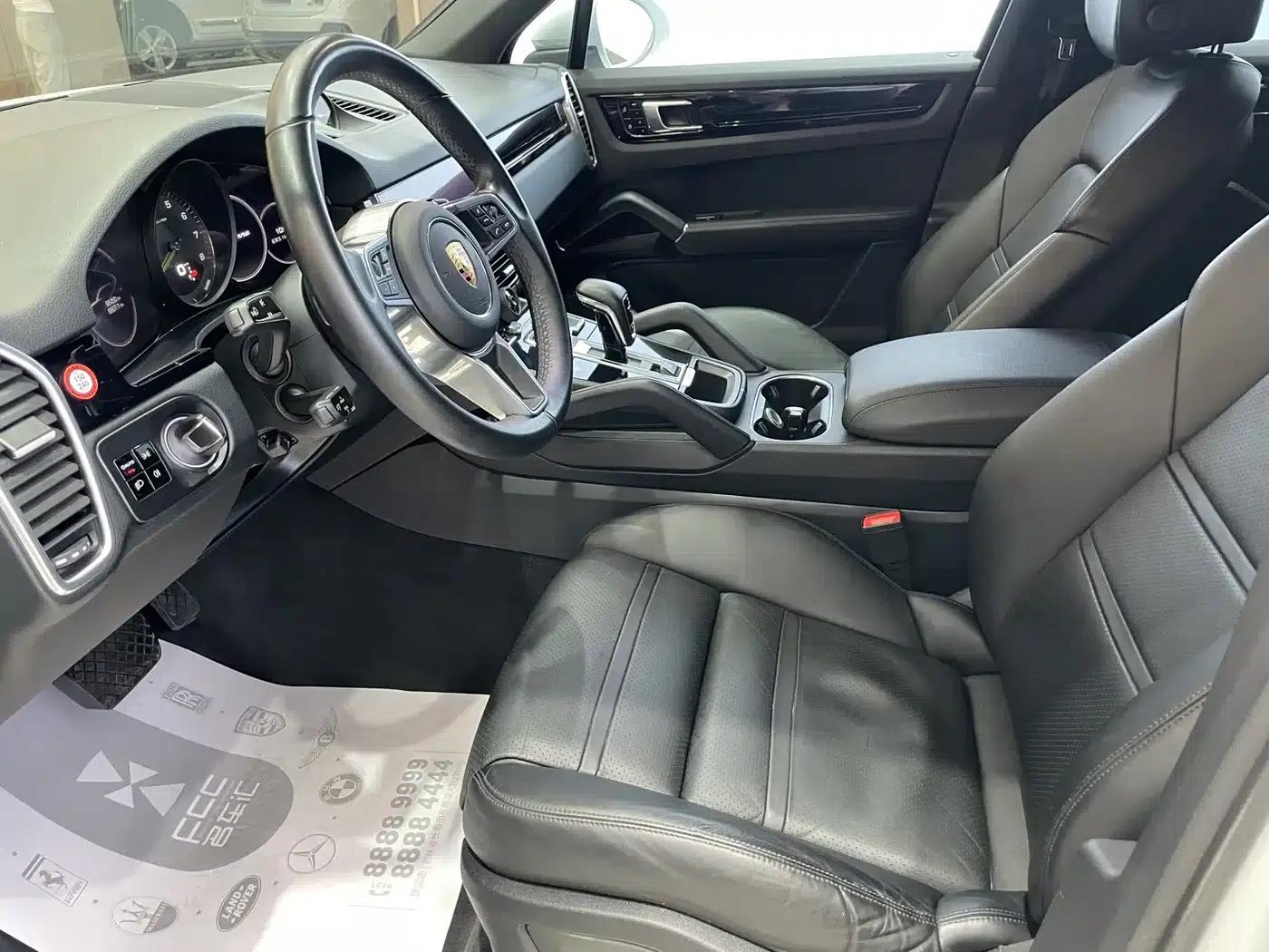 2019 Cayenne E-Hybrid 2.0T — миниатюра 10