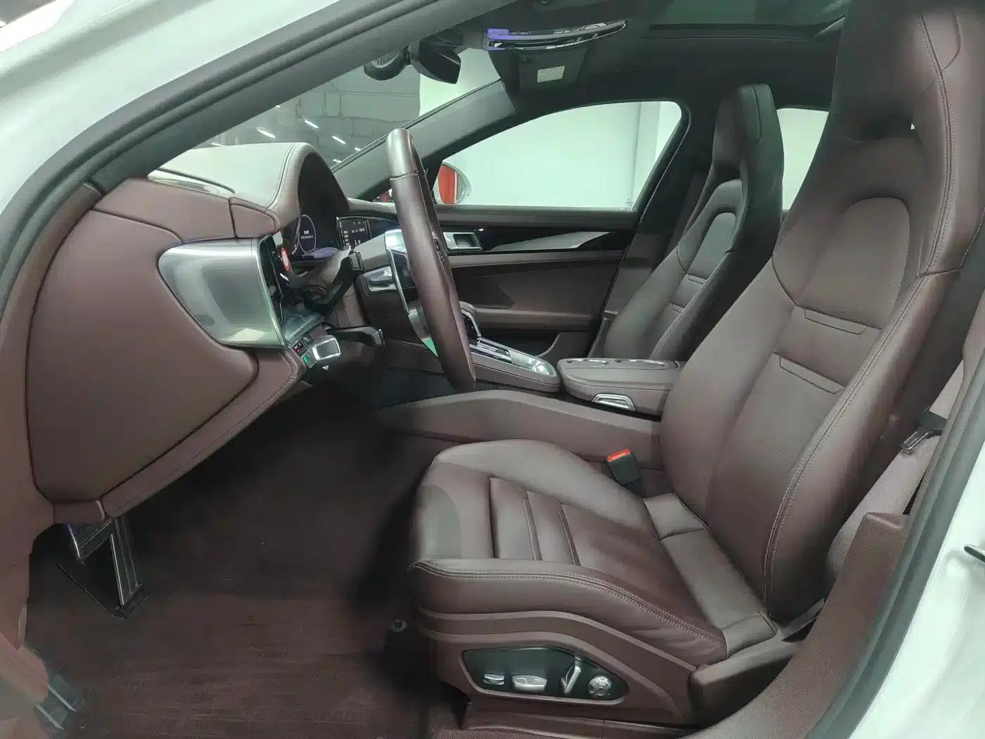 2017 Panamera 4 E-Hybrid Executive Long Wheelbase 2.9T — миниатюра 16