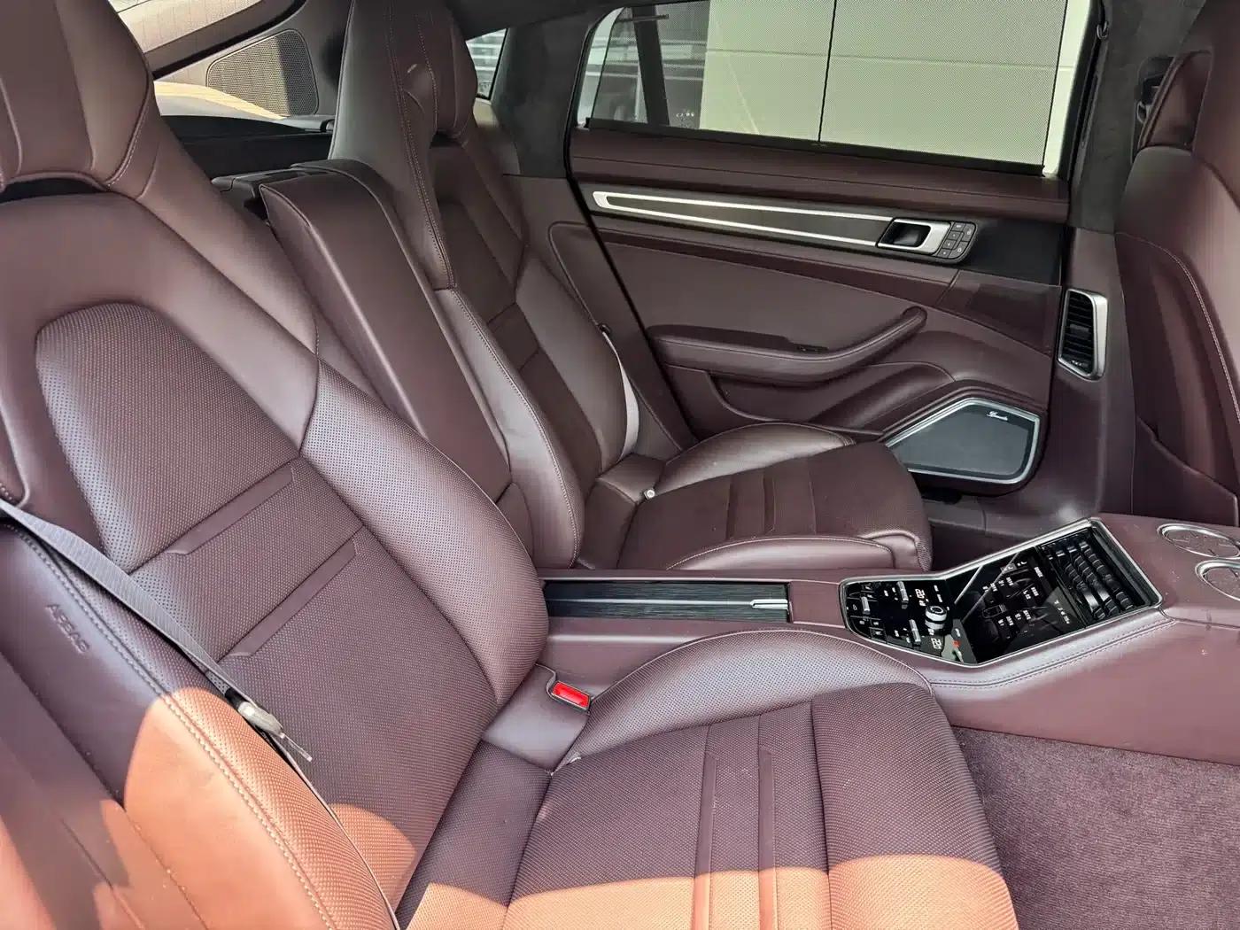 2023 Panamera Turbo S E-Hybrid Executive Long Wheelbase 4.0T — миниатюра 13