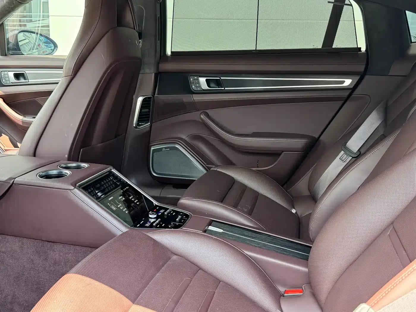 2023 Panamera Turbo S E-Hybrid Executive Long Wheelbase 4.0T — миниатюра 20