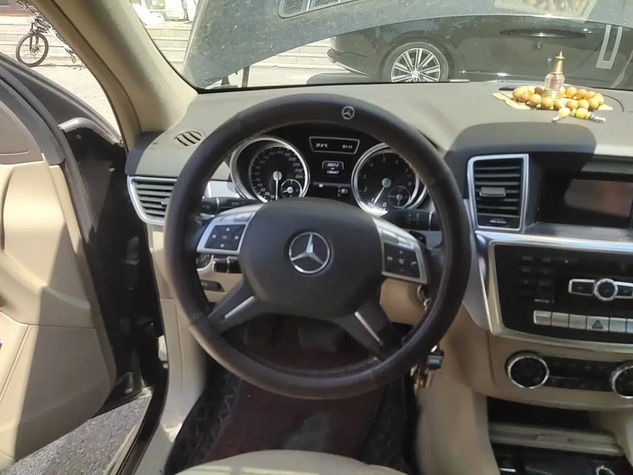 Mercedes-Benz M-Class 2012 ML 300 — миниатюра 11