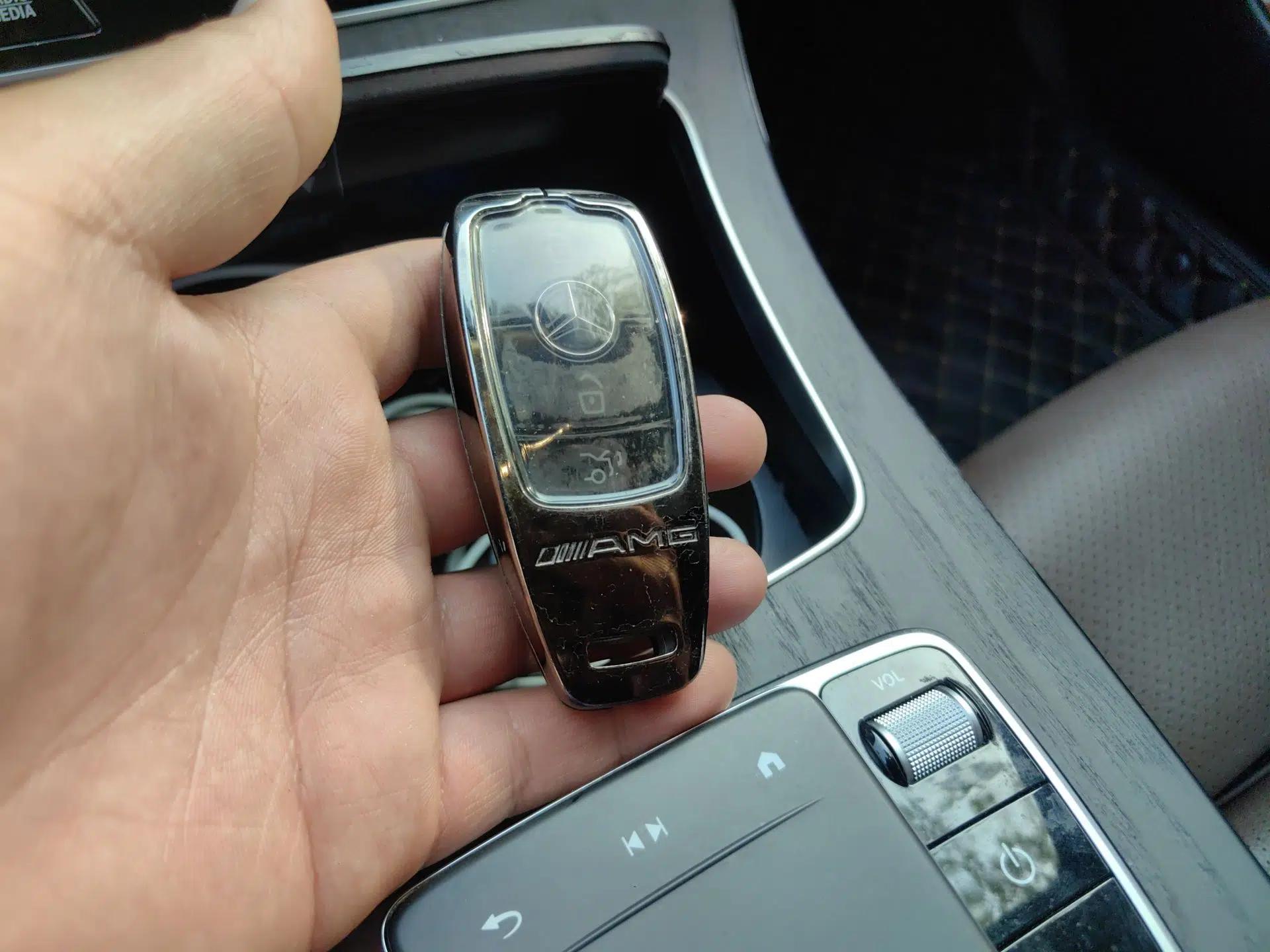 Mercedes-Benz E-Class New Energy 2022 Second Facelift E 350 e L Plug-in Hybrid Sports Sedan — миниатюра 9