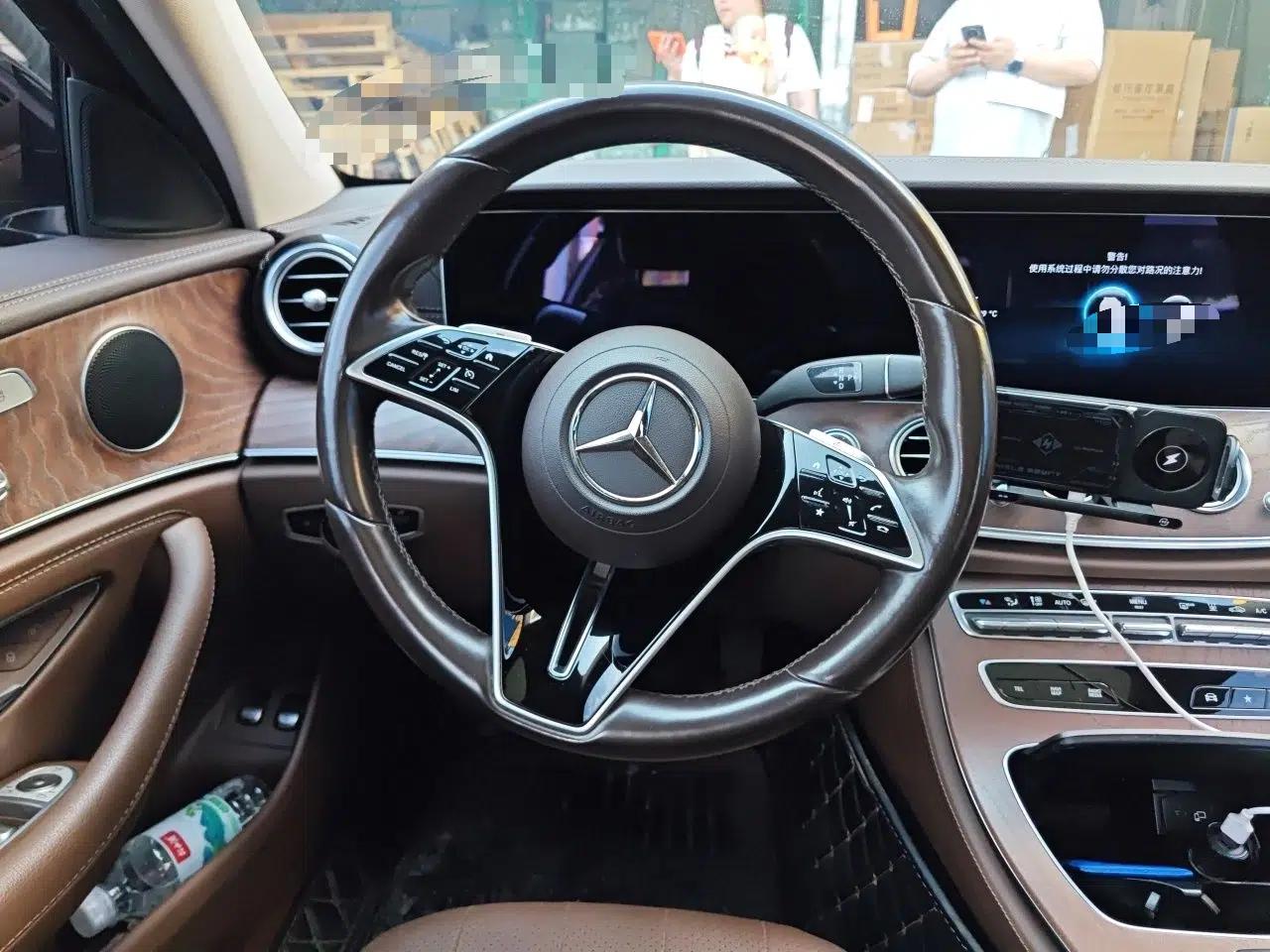 Mercedes-Benz E-Class New Energy 2022 Restyled E 350 e L Plug-in Hybrid Sedan — миниатюра 11