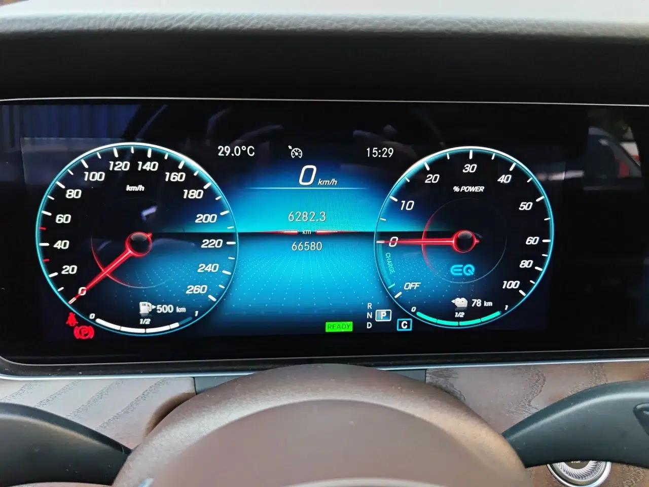 Mercedes-Benz E-Class New Energy 2022 Restyled E 350 e L Plug-in Hybrid Sedan — миниатюра 12