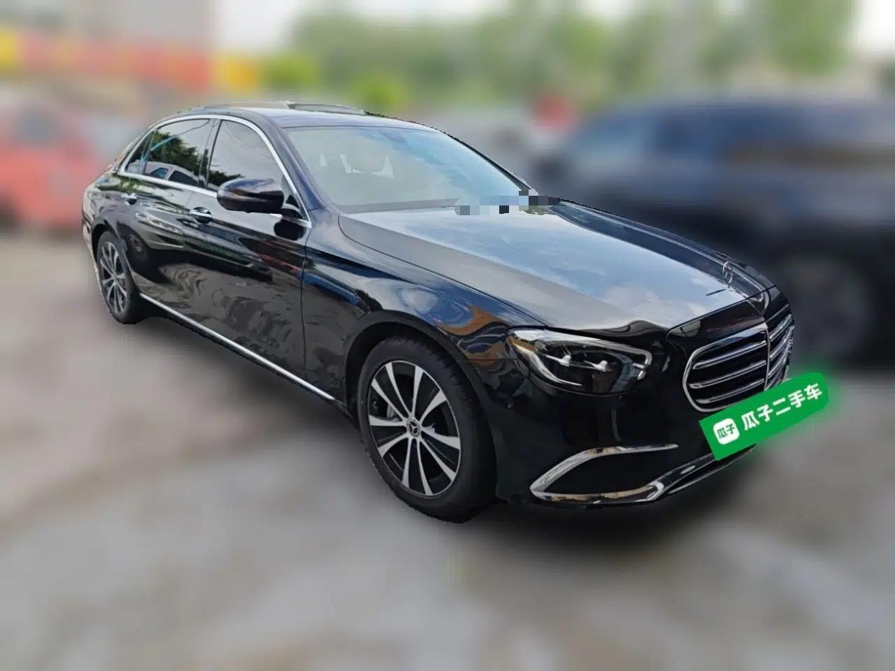 Mercedes-Benz E-Class New Energy 2022 Restyled E 350 e L Plug-in Hybrid Sedan — миниатюра 3