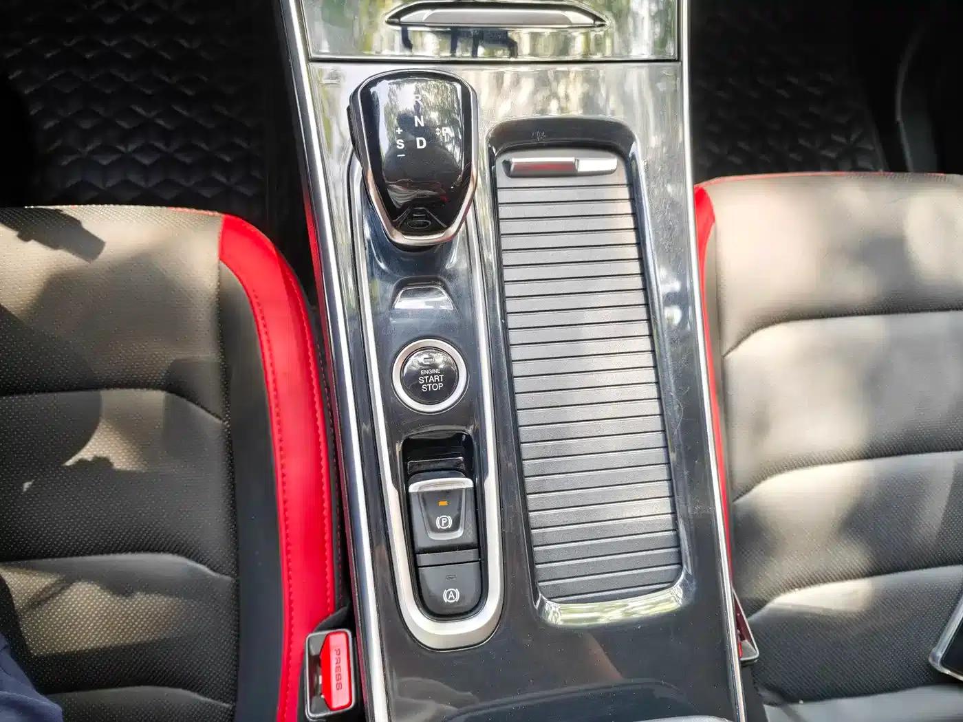Sihao X8 2021 300T DCT Leading Intelligent Connectivity Edition 7-seater — миниатюра 16