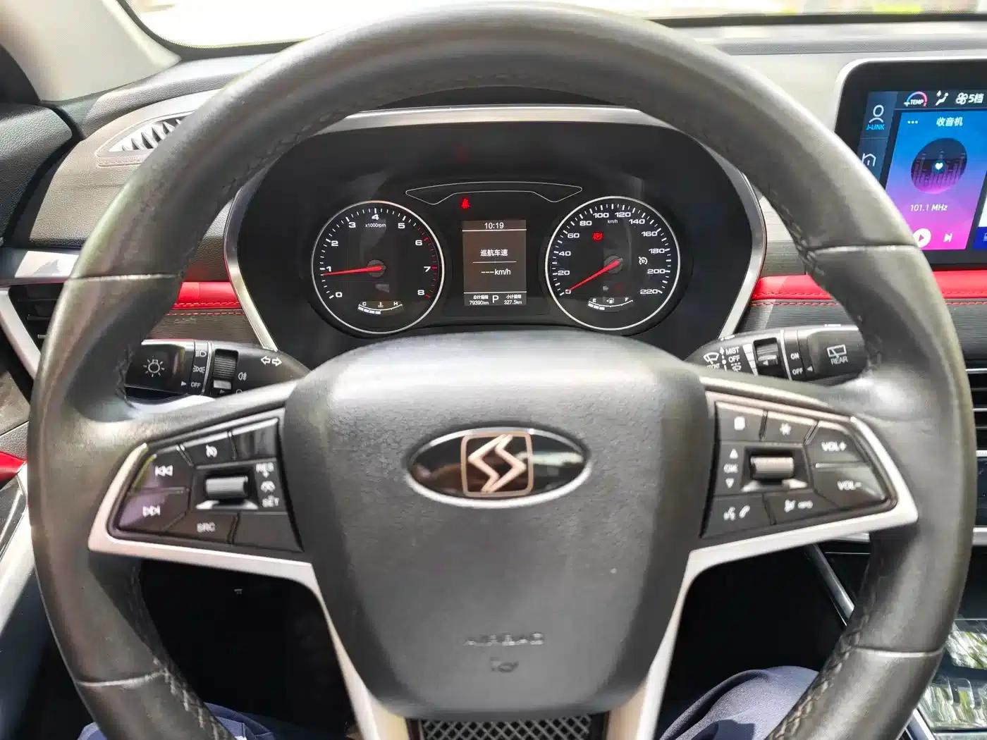 Sihao X8 2021 300T DCT Leading Intelligent Connectivity Edition 7-seater — миниатюра 10