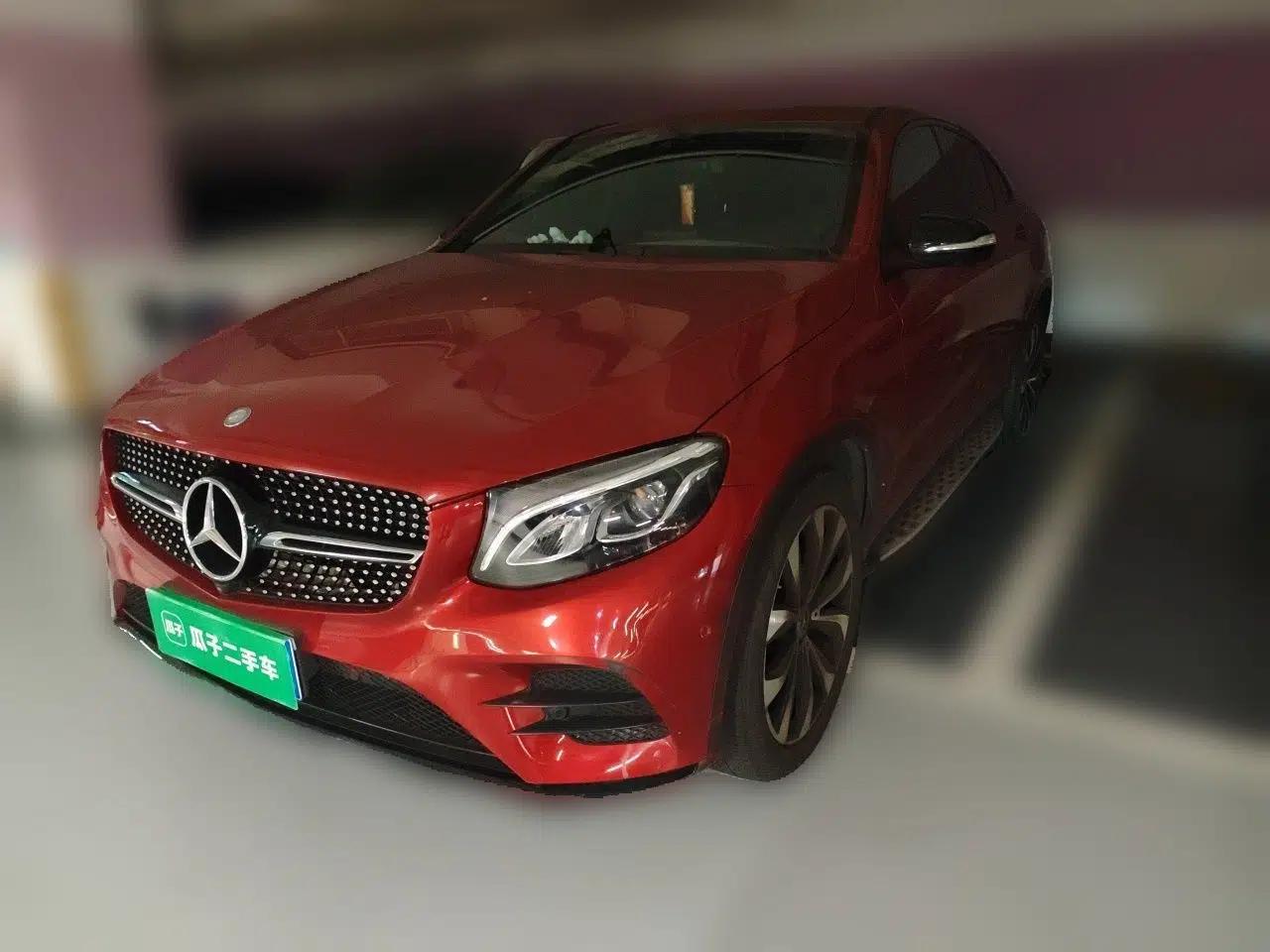 Mercedes-Benz GLC Coupe 2017 GLC 260 4MATIC Coupe SUV — миниатюра 1