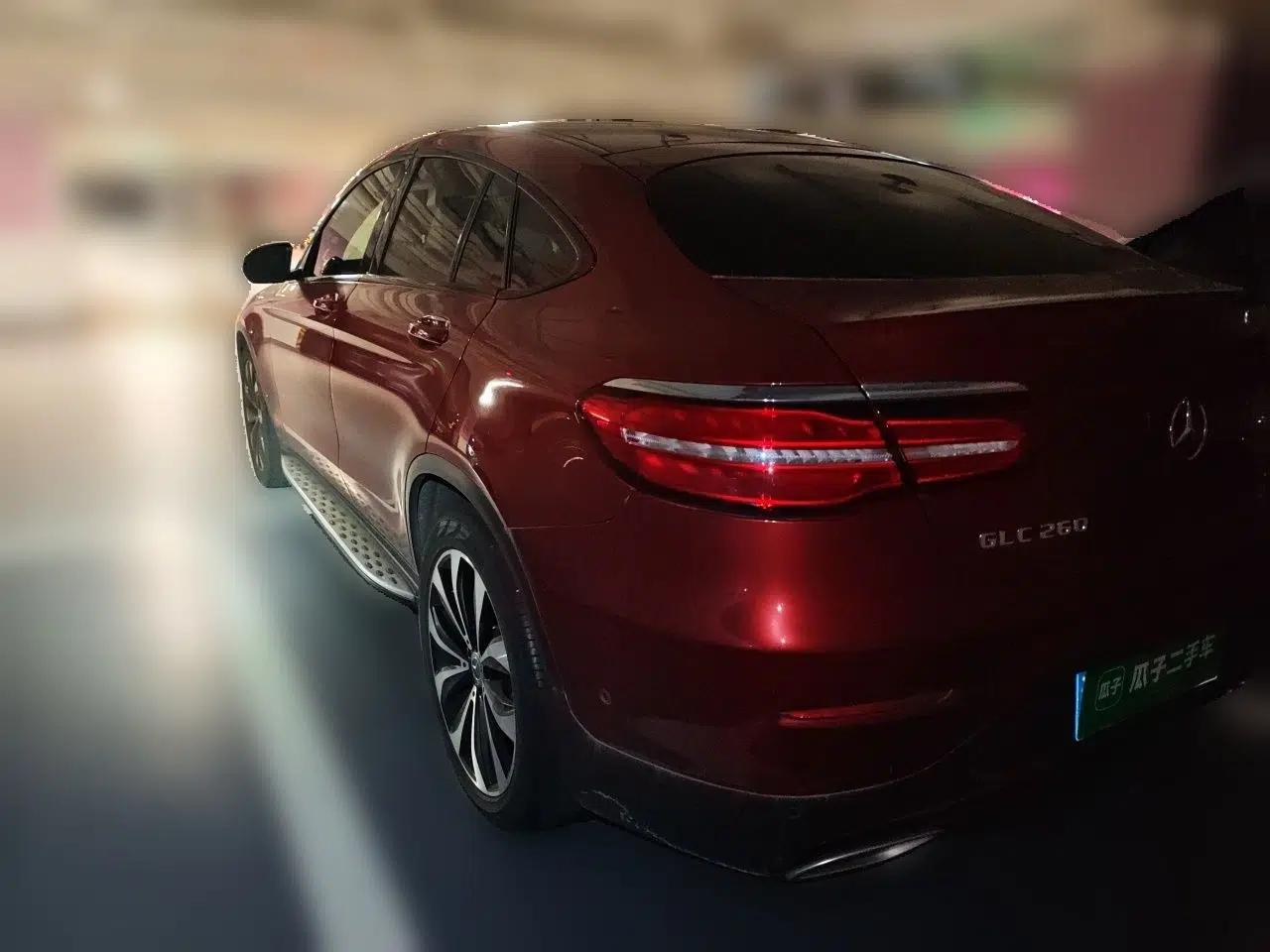 Mercedes-Benz GLC Coupe 2017 GLC 260 4MATIC Coupe SUV — миниатюра 4