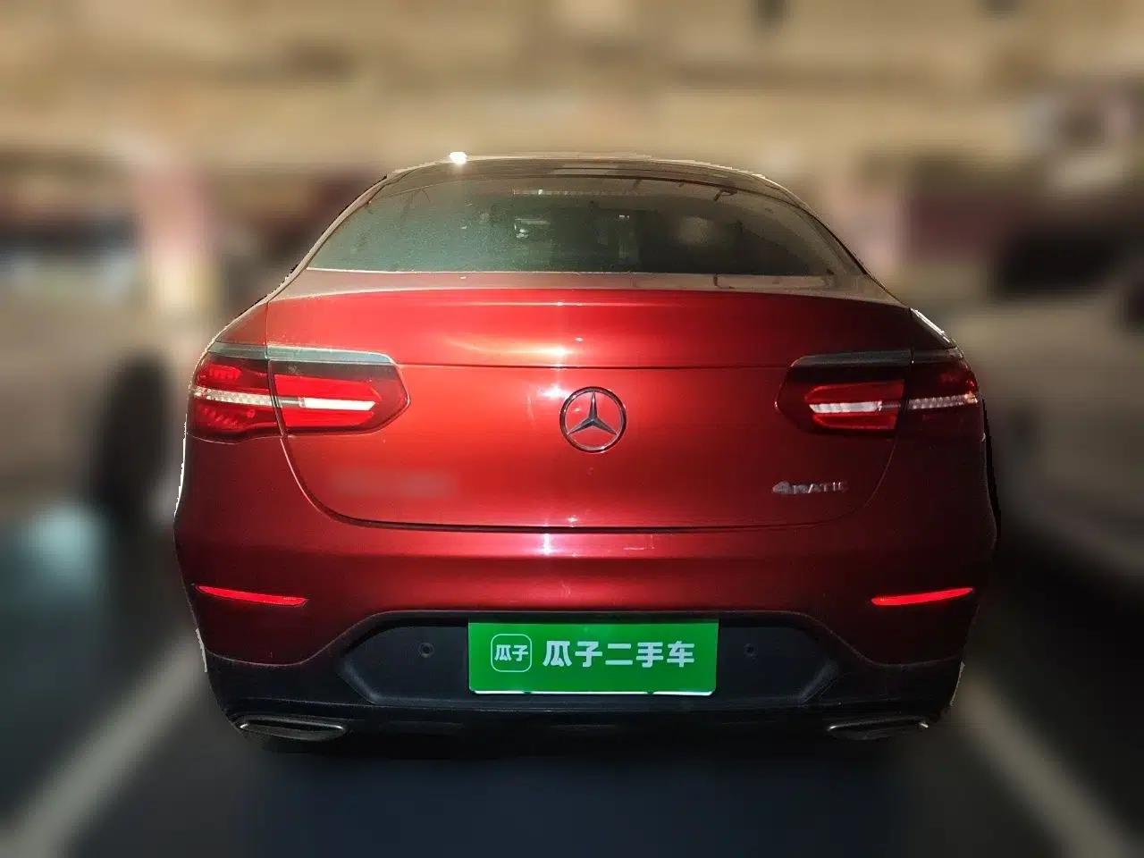 Mercedes-Benz GLC Coupe 2017 GLC 260 4MATIC Coupe SUV — миниатюра 5