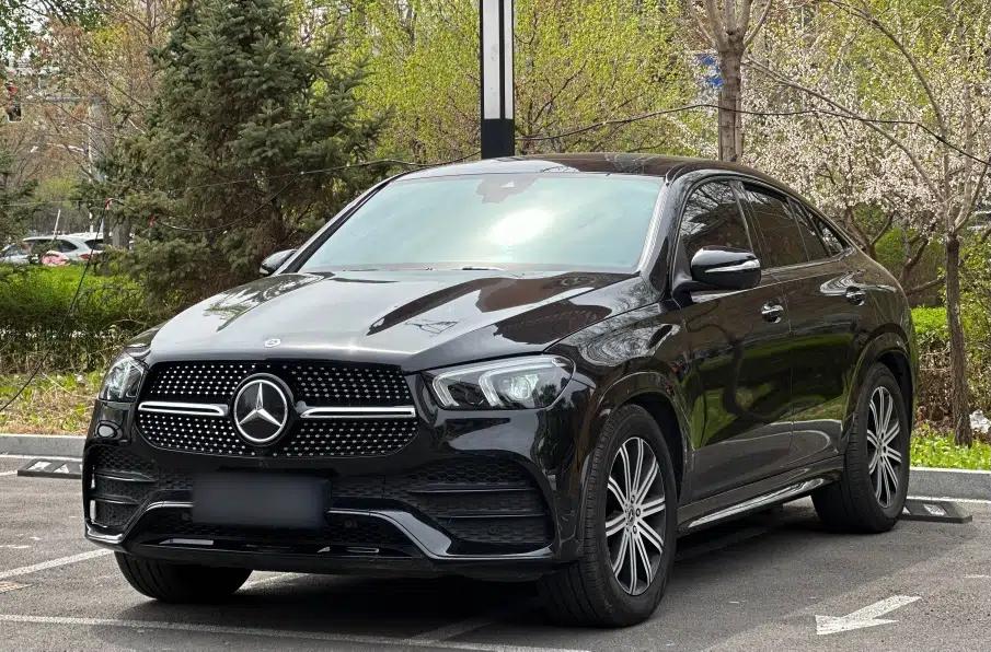Mercedes-Benz GLE Coupe 2020 GLE 350 4MATIC Coupe SUV Luxury Model — миниатюра 6