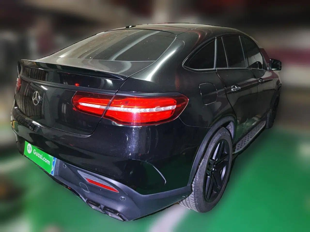 Mercedes-Benz GLE Coupe 2017 GLE 450 AMG 4MATIC Coupe SUV — миниатюра 6