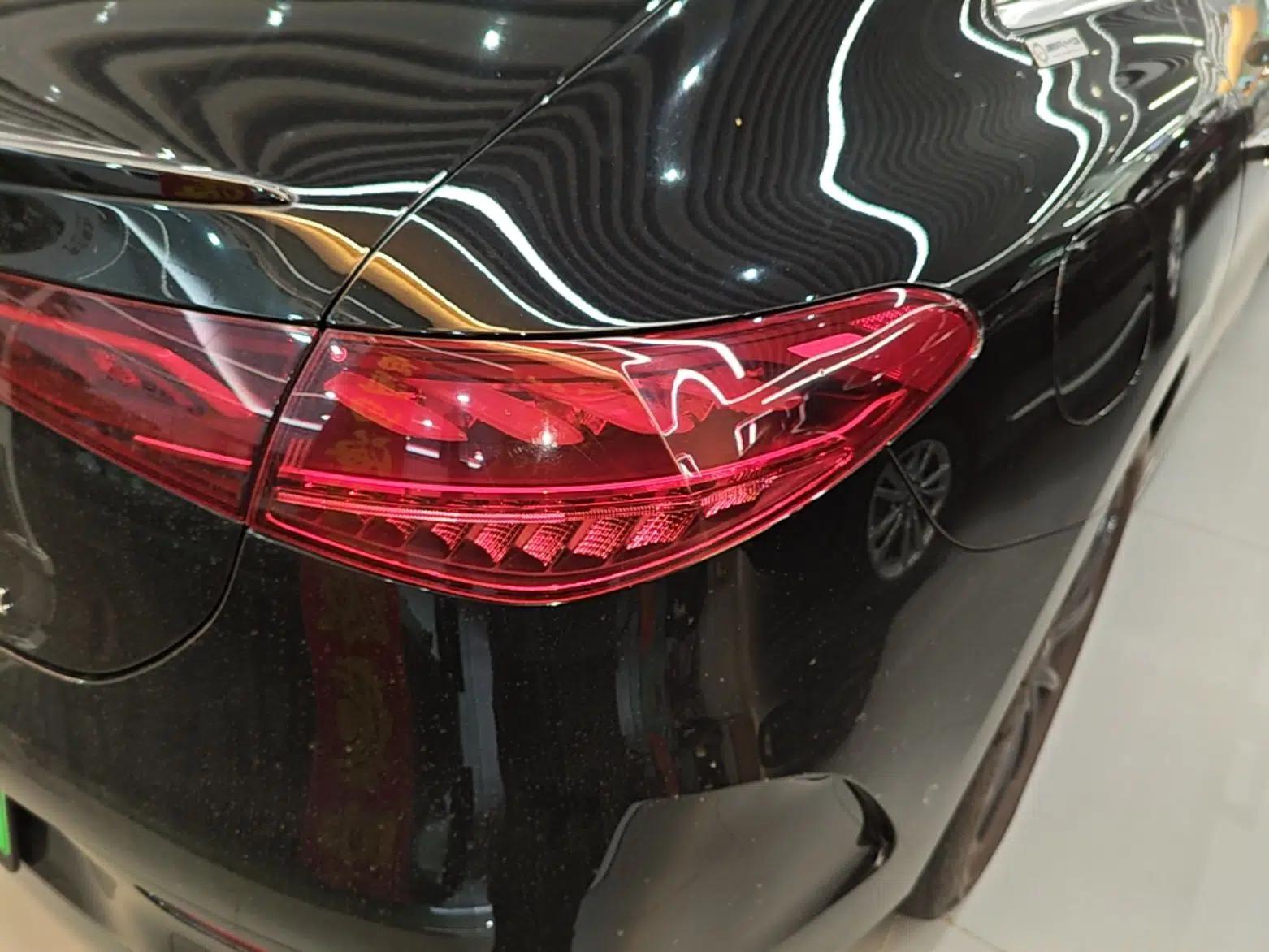 Mercedes-Benz EQE 2022 350 Pioneer Edition — миниатюра 7