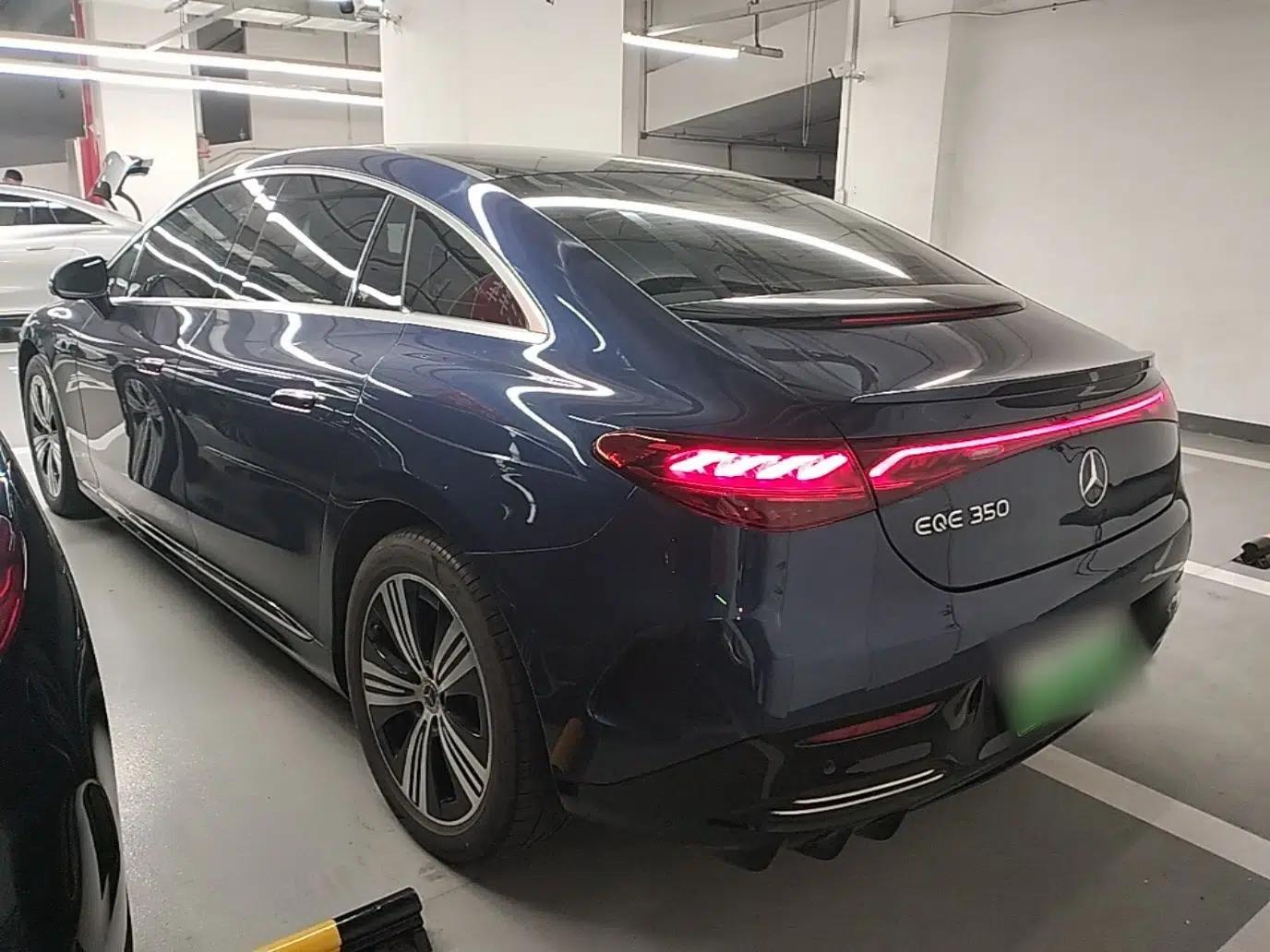 Mercedes-Benz EQE 2022 350 Luxury Edition — миниатюра 4