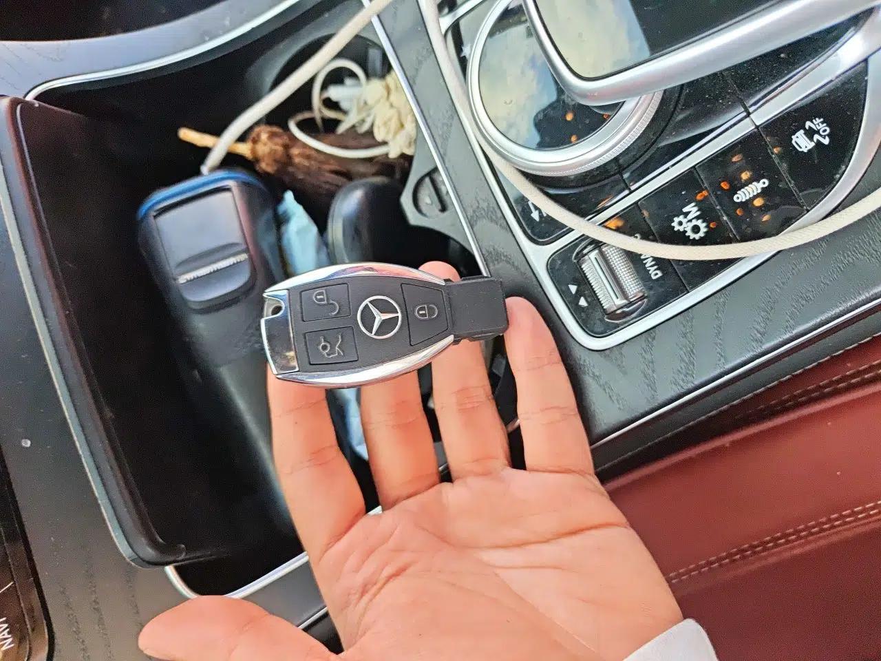 Mercedes-Benz GLC AMG 2018 AMG GLC 63 4MATIC+ — миниатюра 9