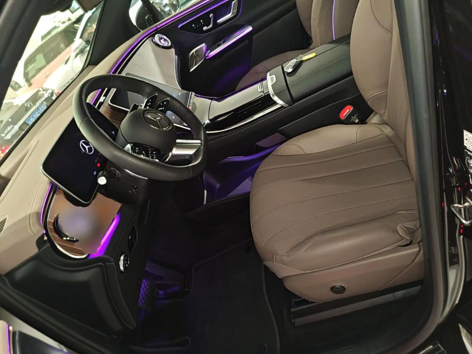 Mercedes-Benz EQE SUV 2024 500 4MATIC Luxury Edition — миниатюра 18