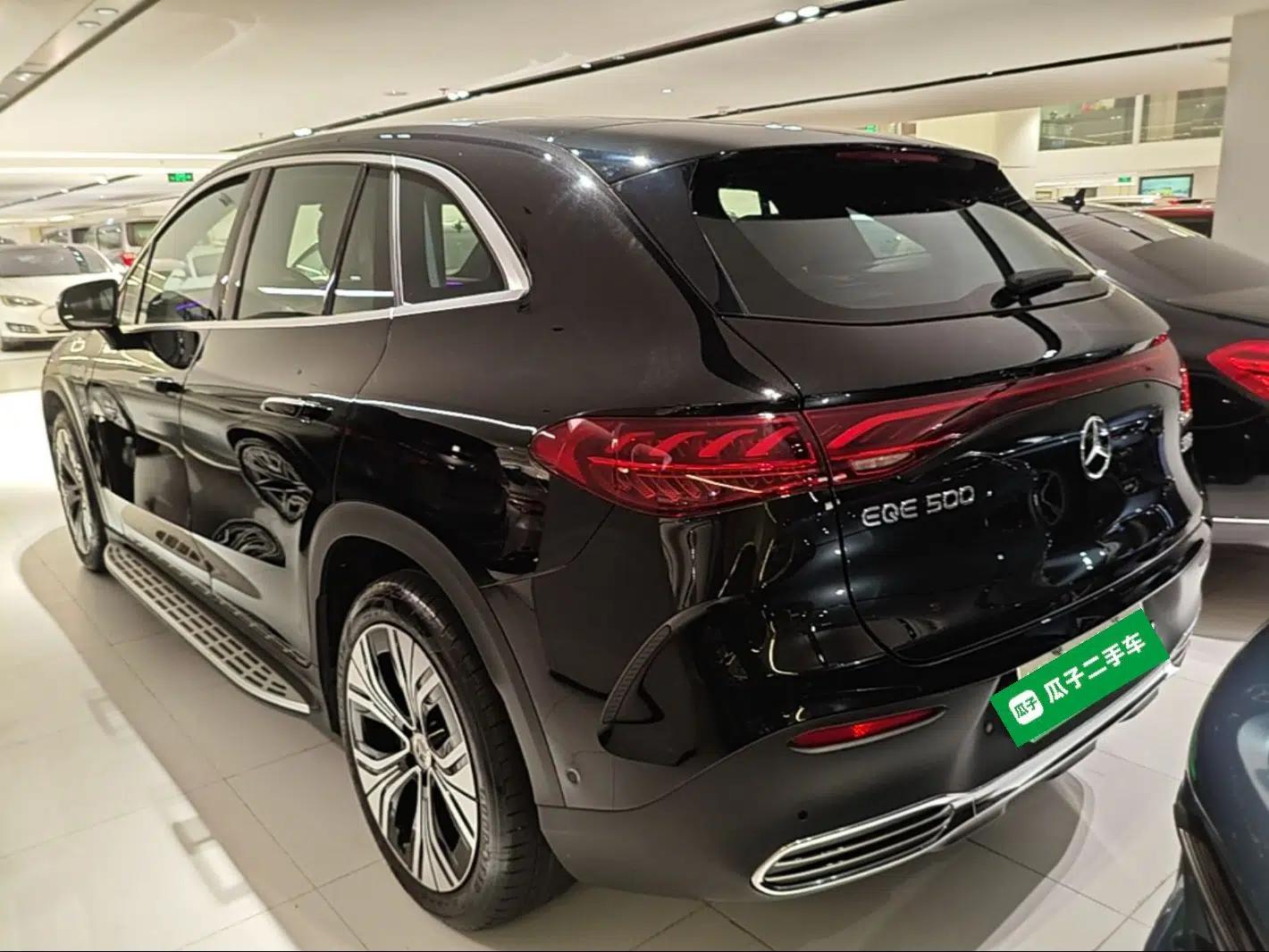 Mercedes-Benz EQE SUV 2024 500 4MATIC Luxury Edition — миниатюра 4