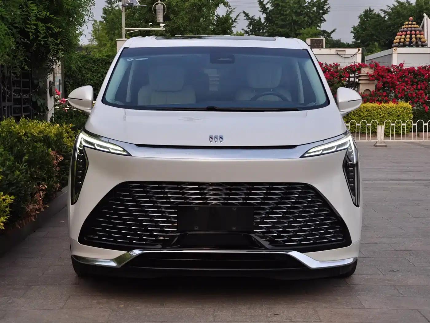Century 2023 2.0T Six-Seat Luxury Edition — миниатюра 2