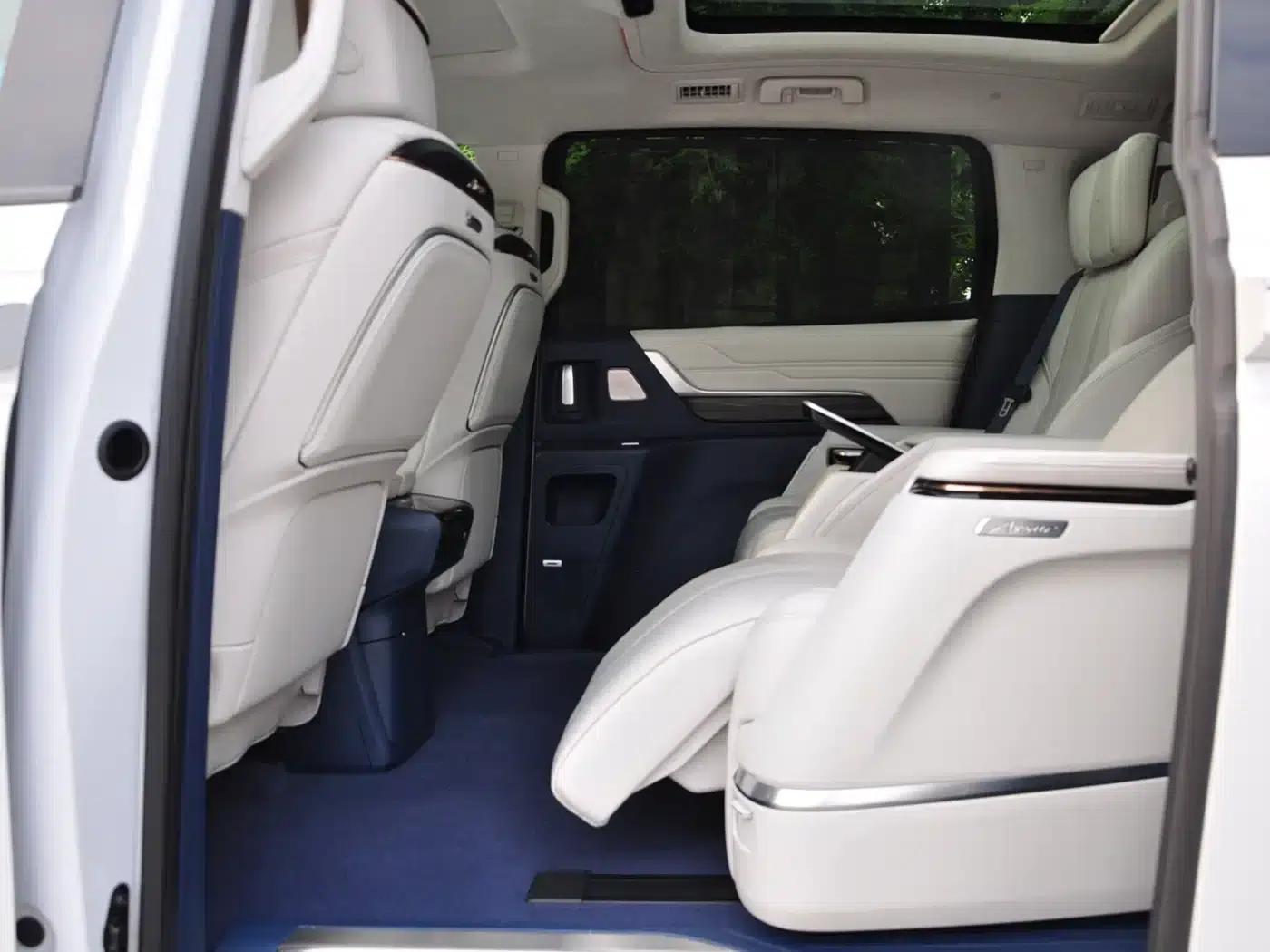 Century 2023 2.0T Six-Seat Luxury Edition — миниатюра 7