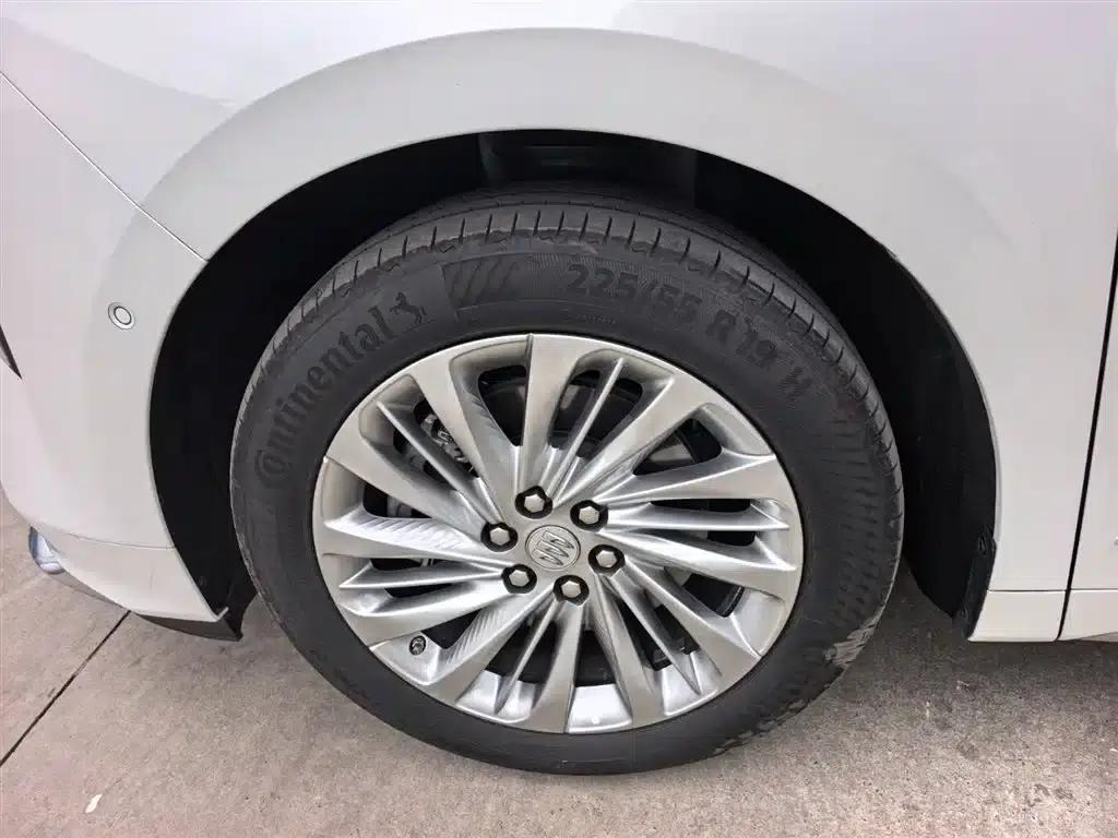 Century 2023 2.0T Six-Seat Luxury Edition — миниатюра 8