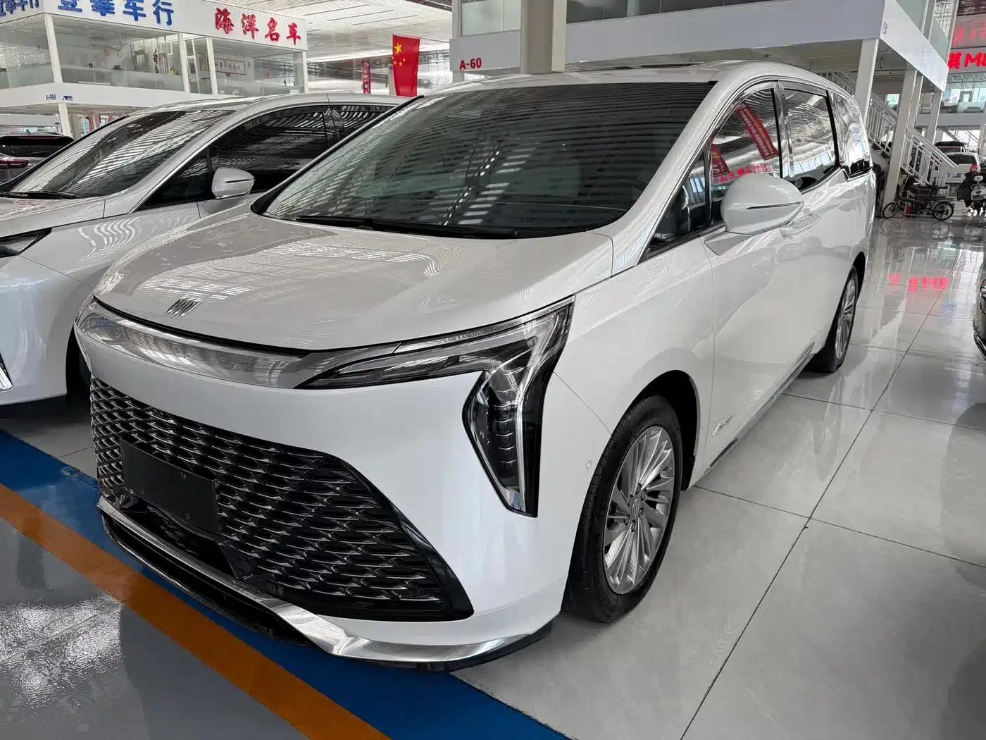 Century 2023 2.0T Six-Seat Luxury Edition — миниатюра 2