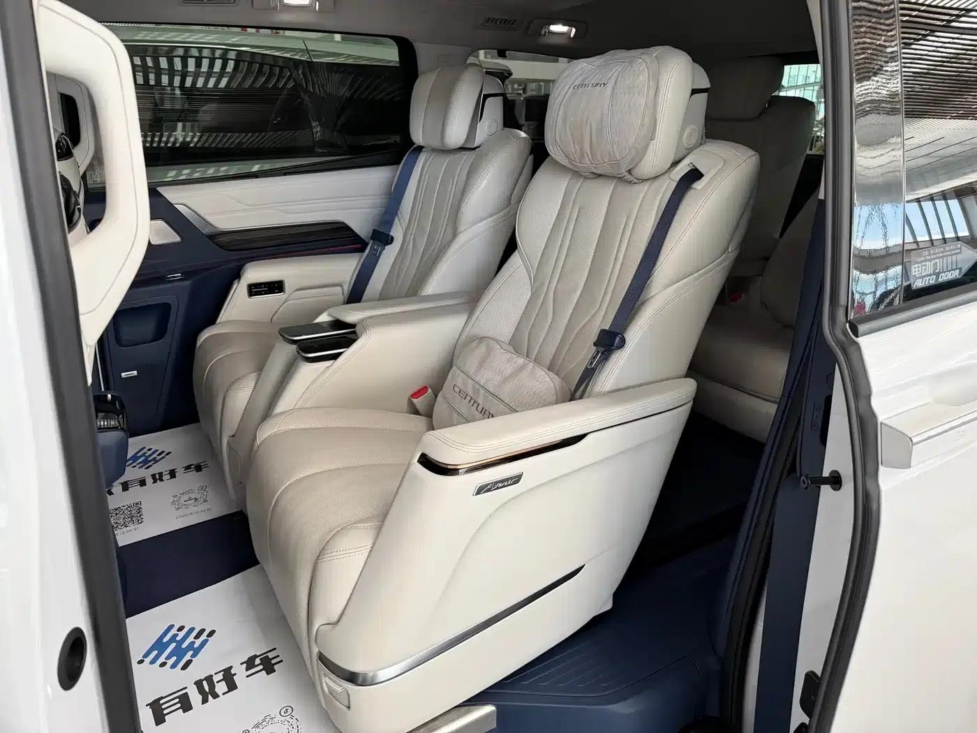Century 2023 2.0T Six-Seat Luxury Edition — миниатюра 6