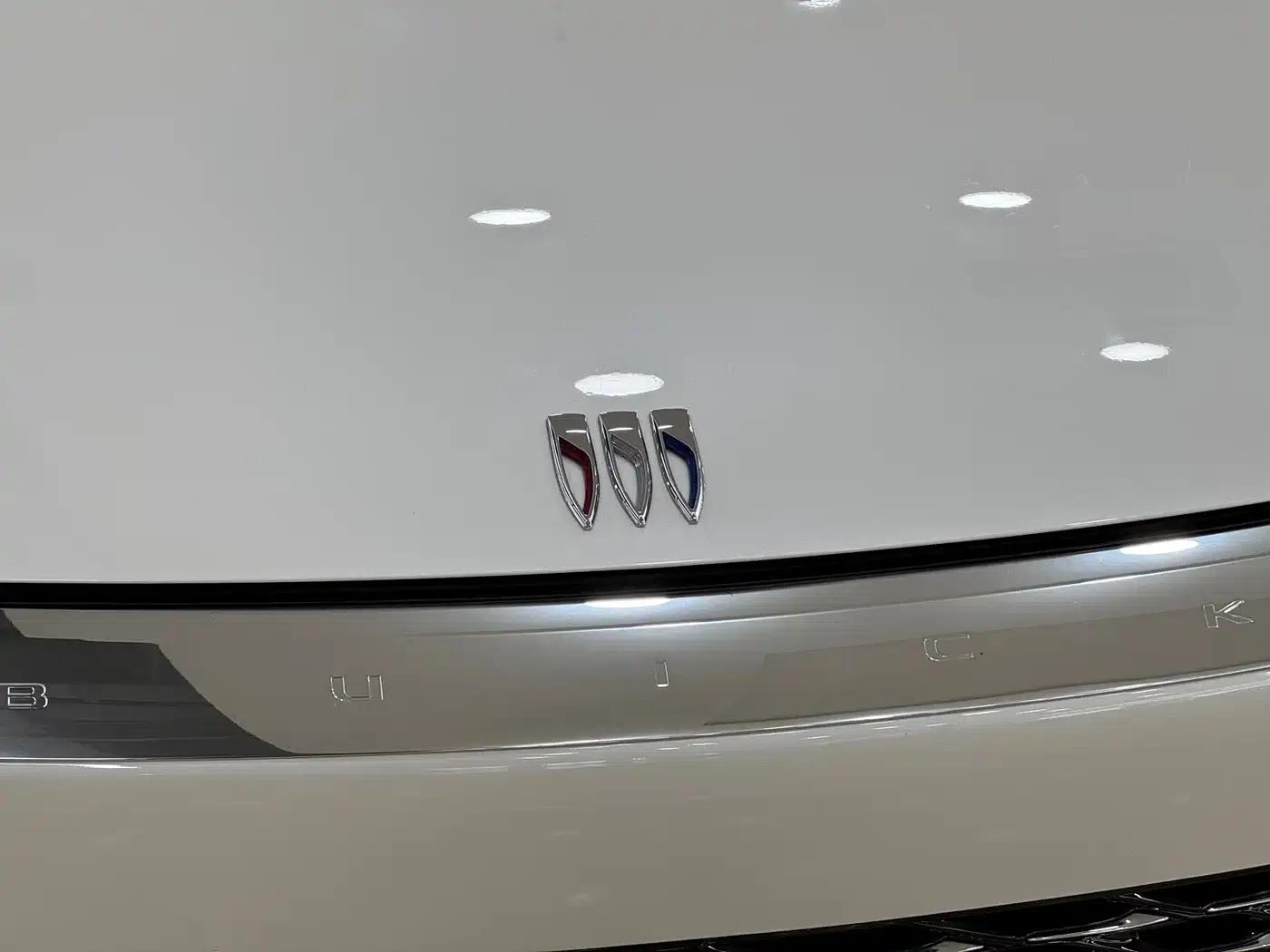 Century 2023 2.0T 7-Seat Luxury Edition — миниатюра 11