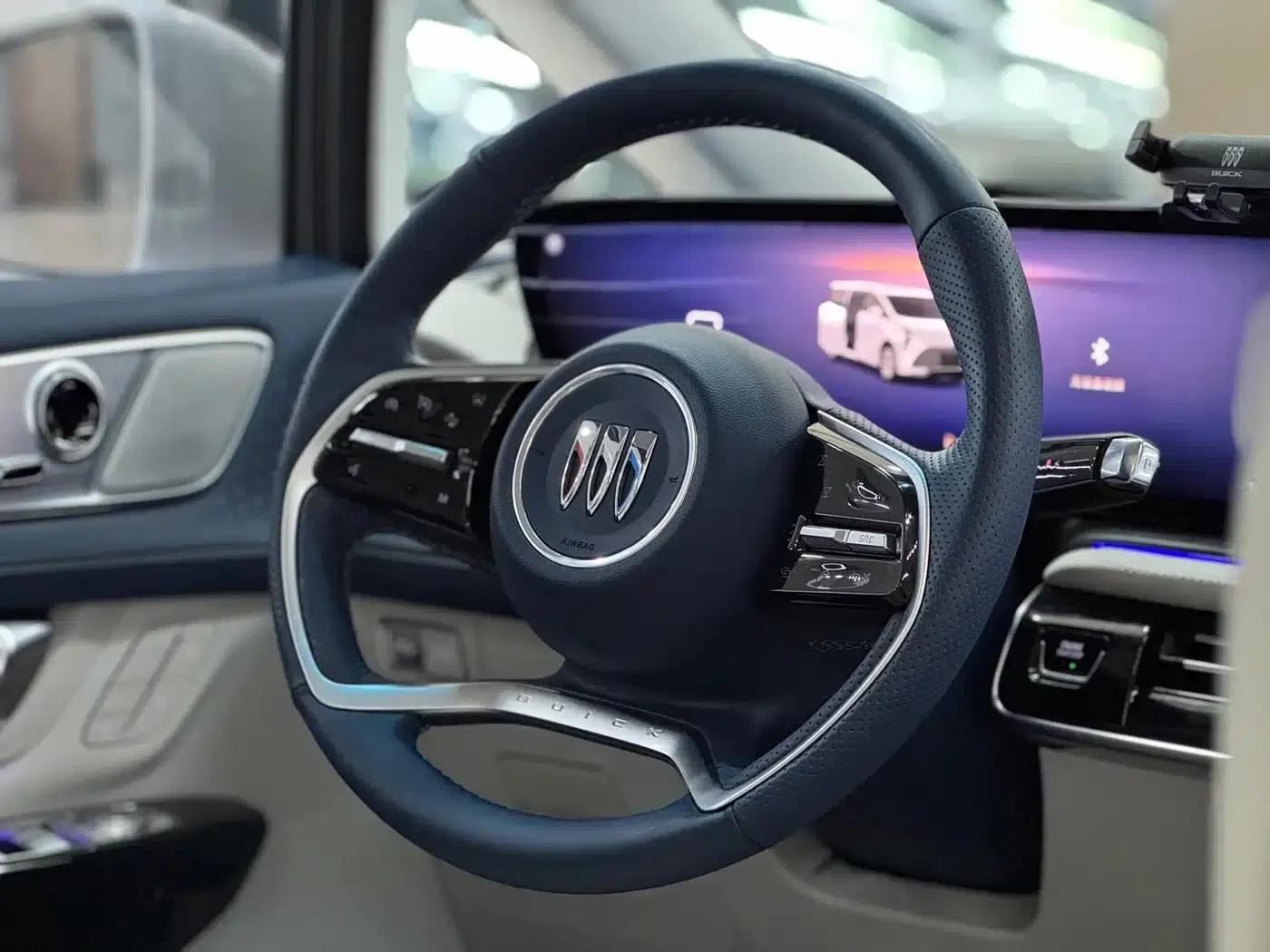 Century 2023 2.0T 7-Seat Luxury Edition — миниатюра 15