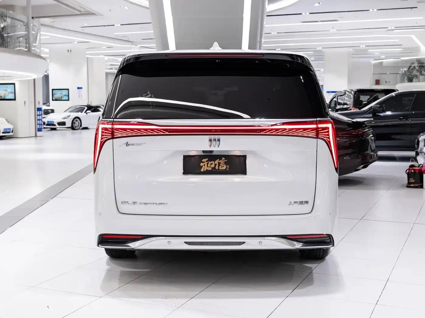 Century 2023 2.0T Six-Seat Luxury Edition — миниатюра 4