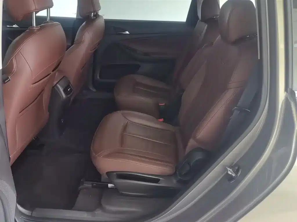 Buick GL6 2018 18T 6-seater Premium — миниатюра 17