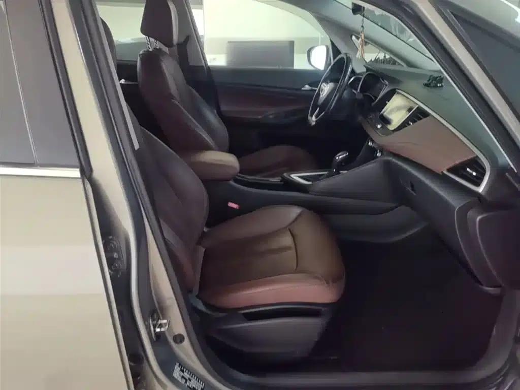Buick GL6 2018 18T 6-seater Premium — миниатюра 25
