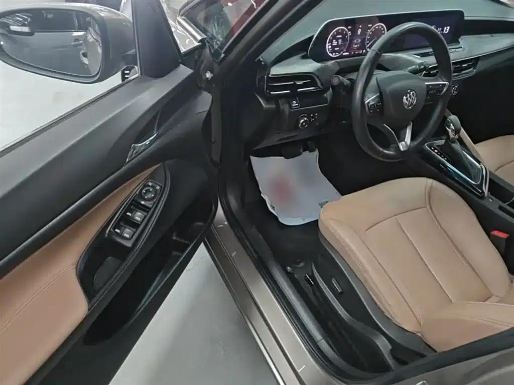 Buick GL6 2021 323T Mild Hybrid Connected Luxury Edition — миниатюра 16