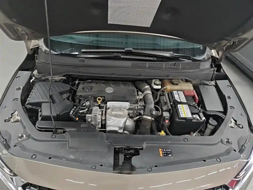 Buick GL6 2021 323T Mild Hybrid Connected Luxury Edition — миниатюра 20