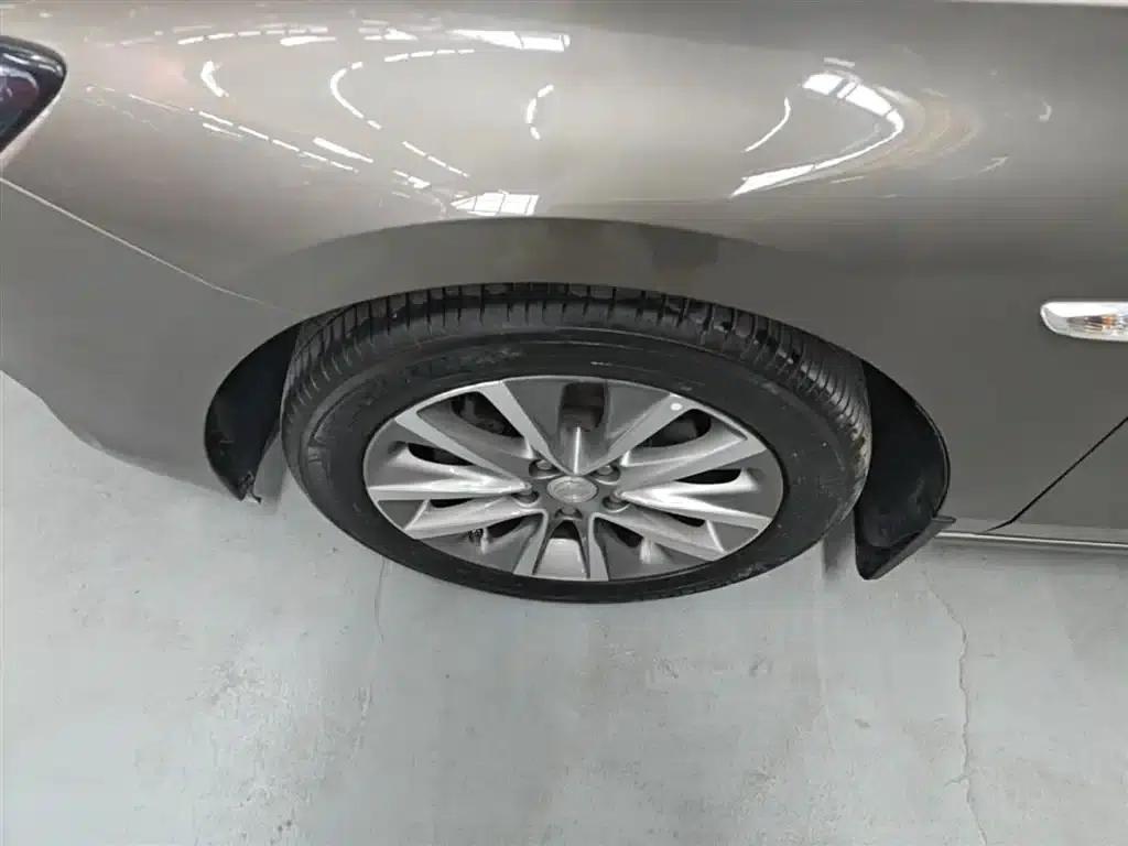 Buick GL6 2021 323T Mild Hybrid Connected Luxury Edition — миниатюра 23