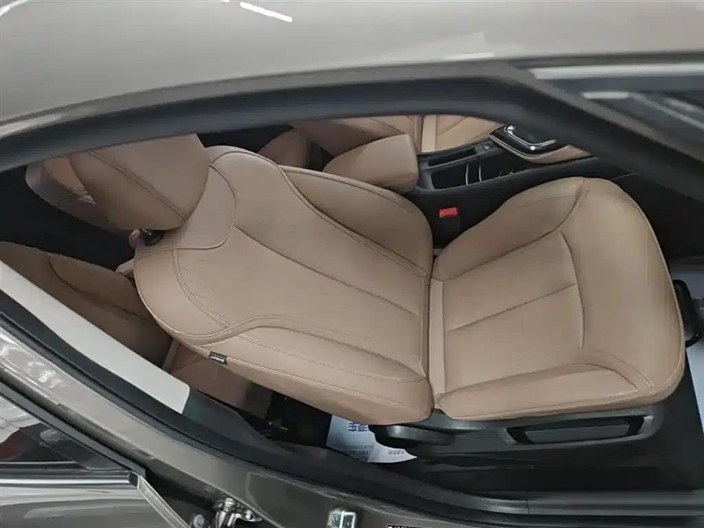 Buick GL6 2021 323T Mild Hybrid Connected Luxury Edition — миниатюра 25