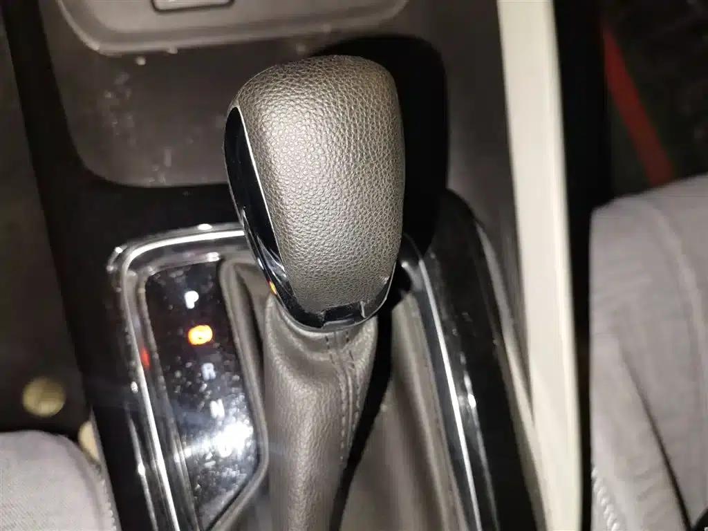 Buick GL6 2021 323T Mild Hybrid Connected Elite Edition — миниатюра 7