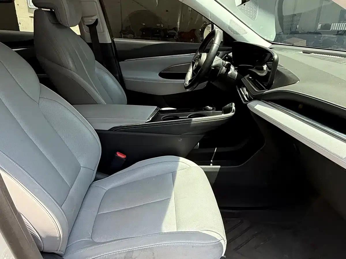 Buick E5 2023 Premium Standard Range Edition — миниатюра 7
