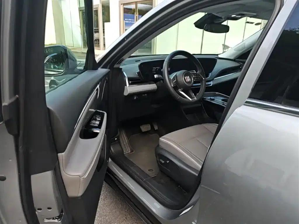 Buick E5 2025 620KM Premium Edition — миниатюра 23