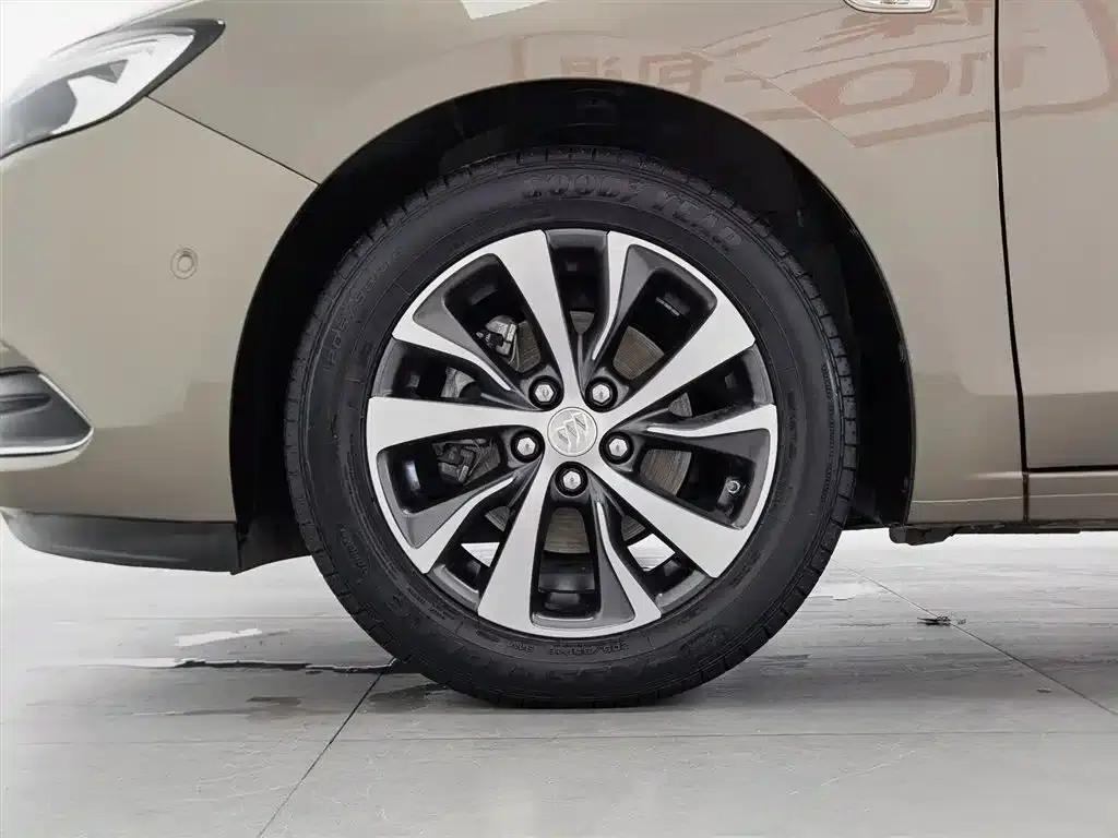 Buick Verano 2019 18T Automatic Connected Flagship Model (China VI Emission Standard) — миниатюра 17
