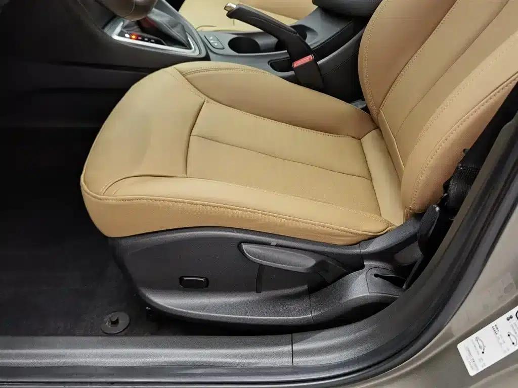 Buick Verano 2019 18T Automatic Connected Flagship Model (China VI Emission Standard) — миниатюра 20