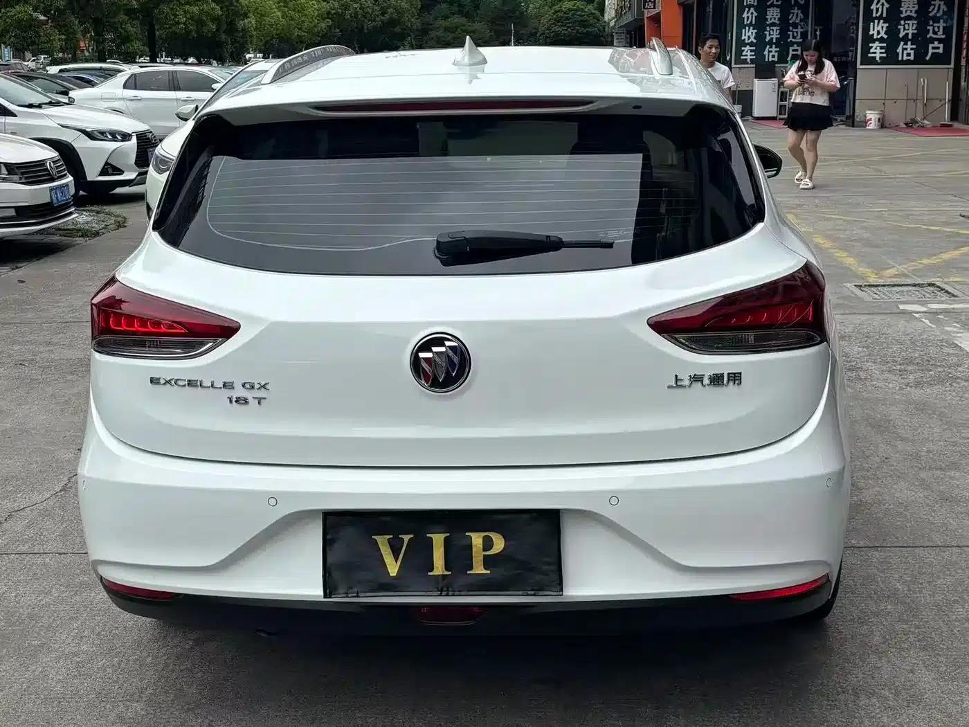Buick Verano 2019 18T Automatic Connected Flagship Model (National V Emission Standard) — миниатюра 4