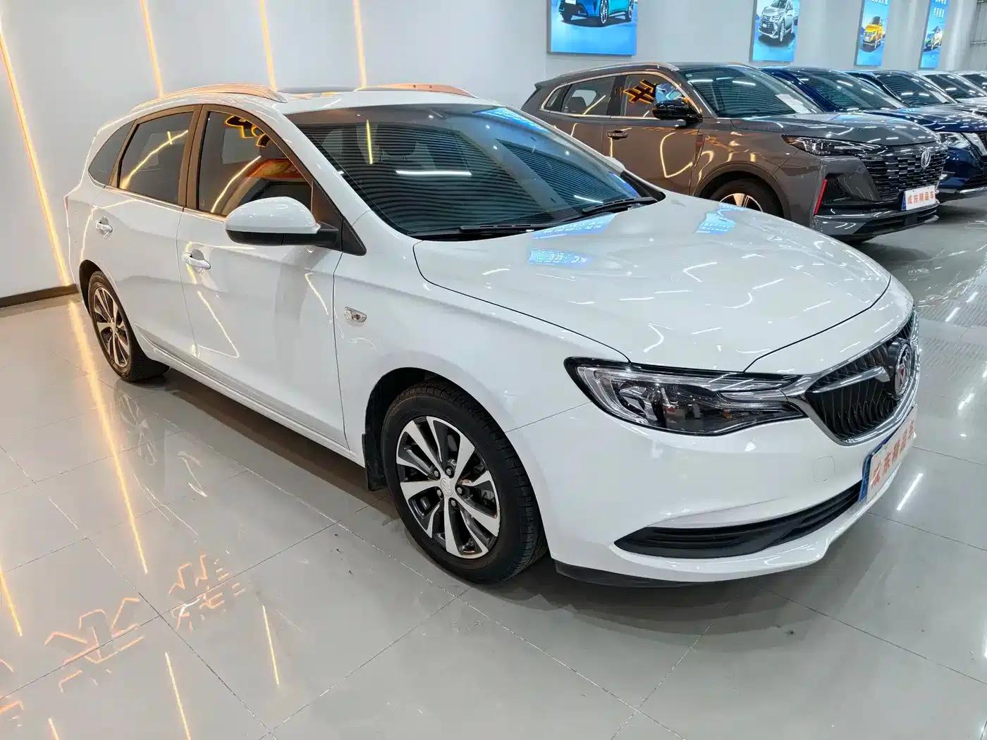 Buick Verano 2019 18T Automatic Connected Elite Model (China VI Emission Standard) — миниатюра 3