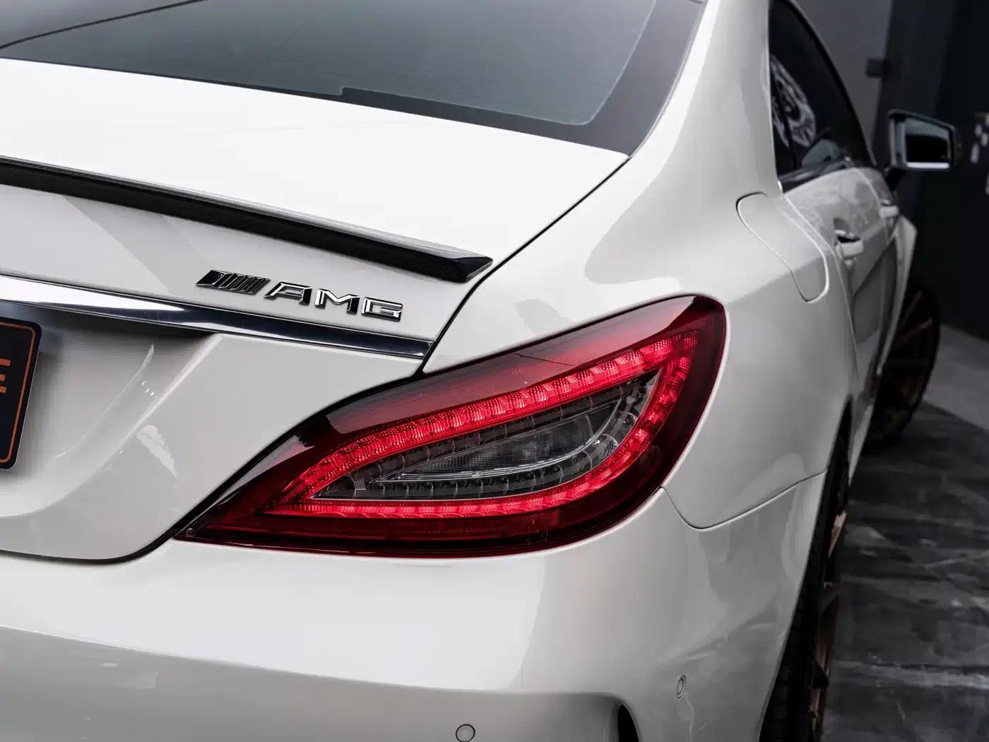 2015 Mercedes-Benz CLS AMG 63 4MATIC — миниатюра 11