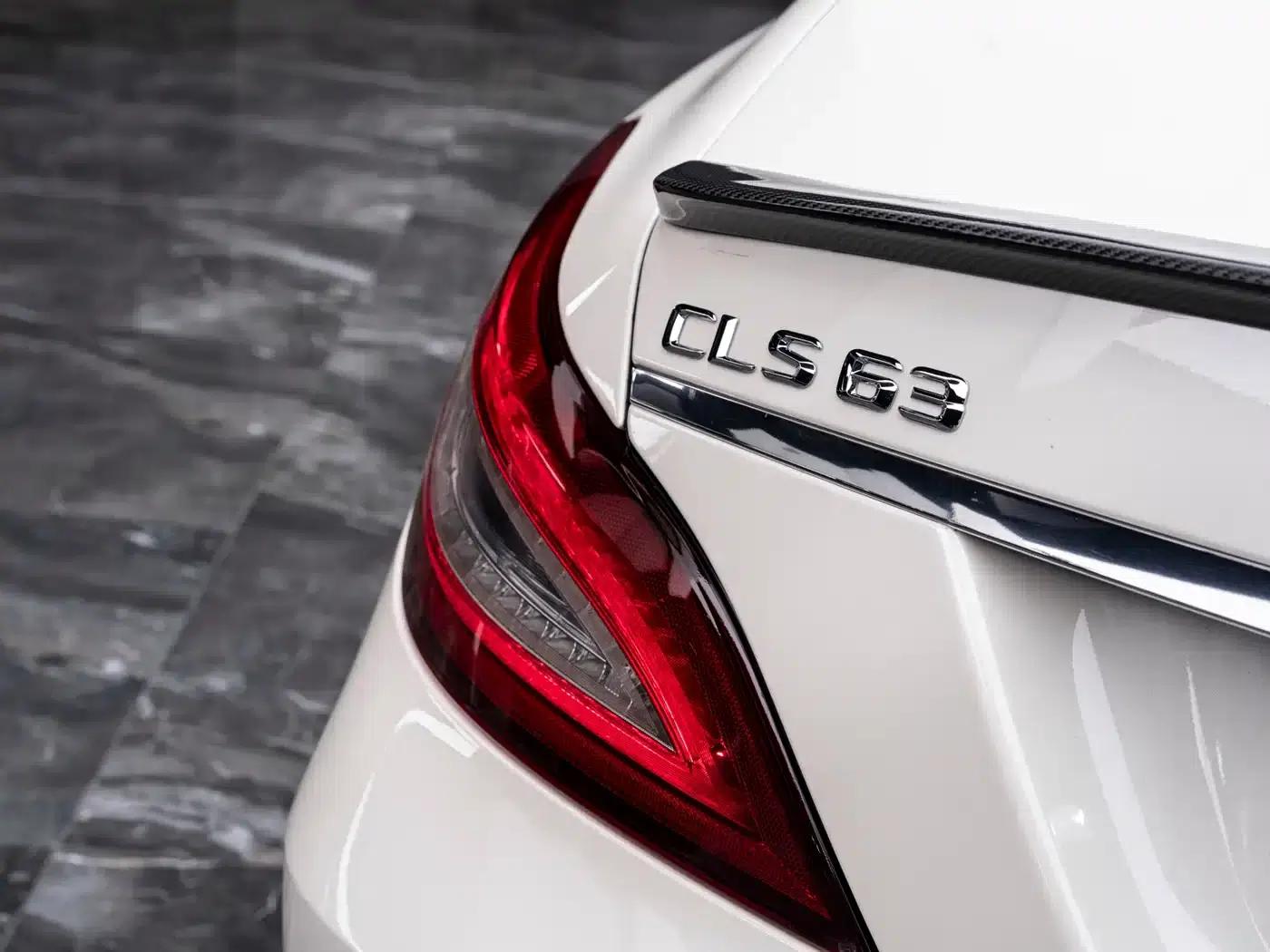 2015 Mercedes-Benz CLS AMG 63 4MATIC — миниатюра 12